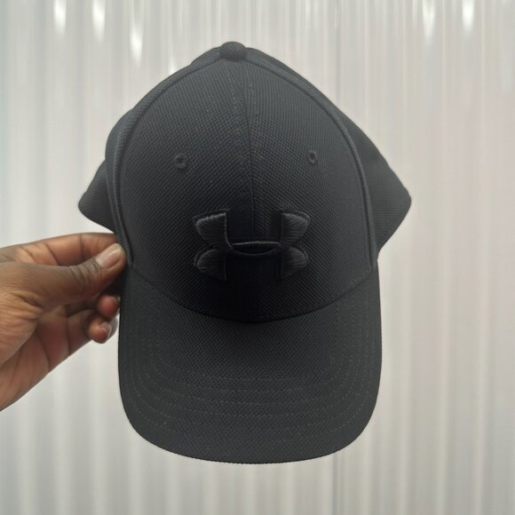 UnderArmour FItted Hat - Picture 1 of 7
